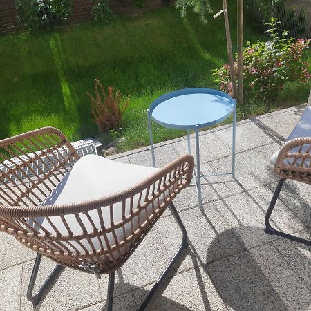 Apartament Jasinskiego Z Ogrodem Piaseczno  Dış mekan fotoğraf