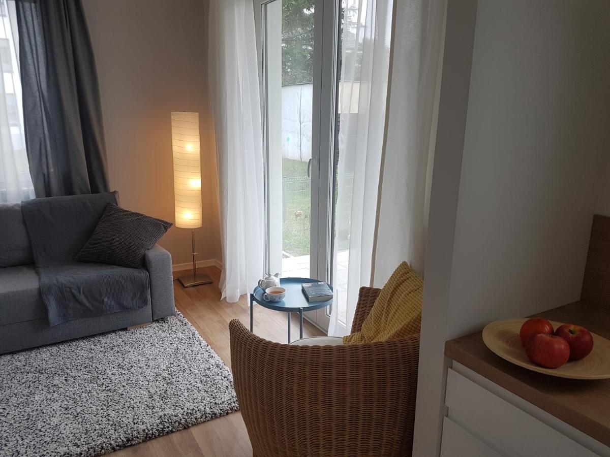 Apartament Jasinskiego Z Ogrodem Piaseczno  Dış mekan fotoğraf