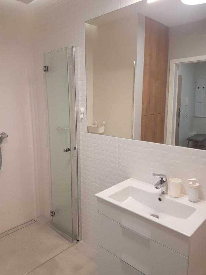 Apartament Jasinskiego Z Ogrodem Piaseczno  Dış mekan fotoğraf