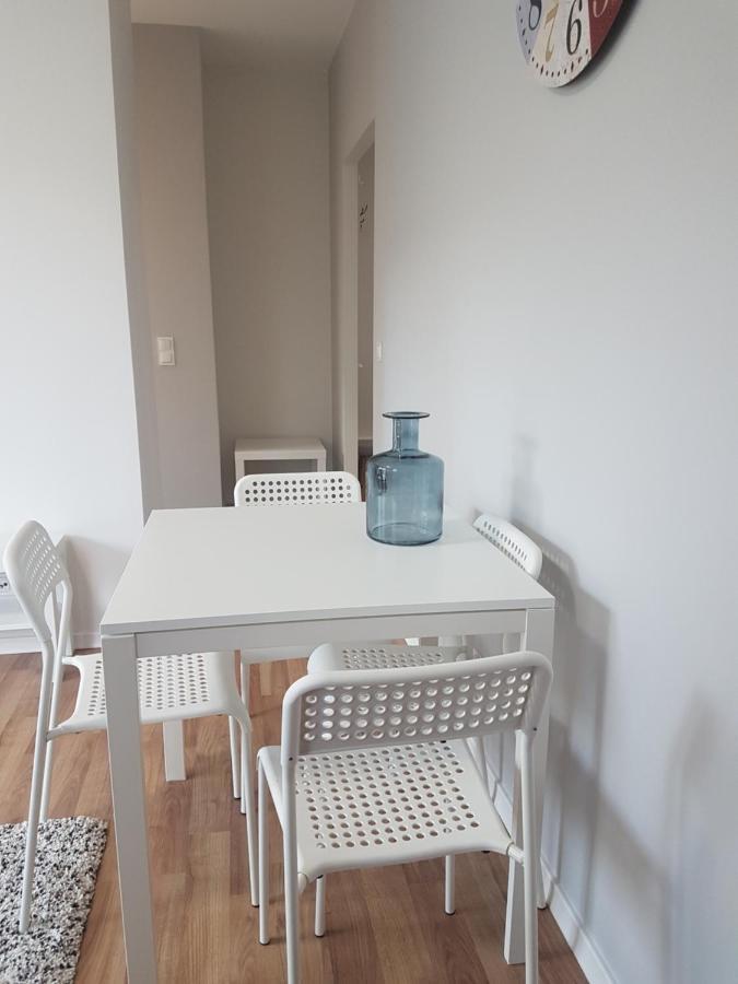 Apartament Jasinskiego Z Ogrodem Piaseczno  Dış mekan fotoğraf